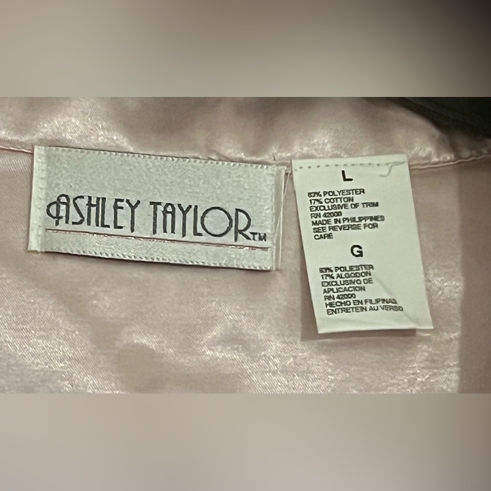 Ashley Taylor Pink Satin Embroidered Nightshirt Top L - Picture 2 of 5